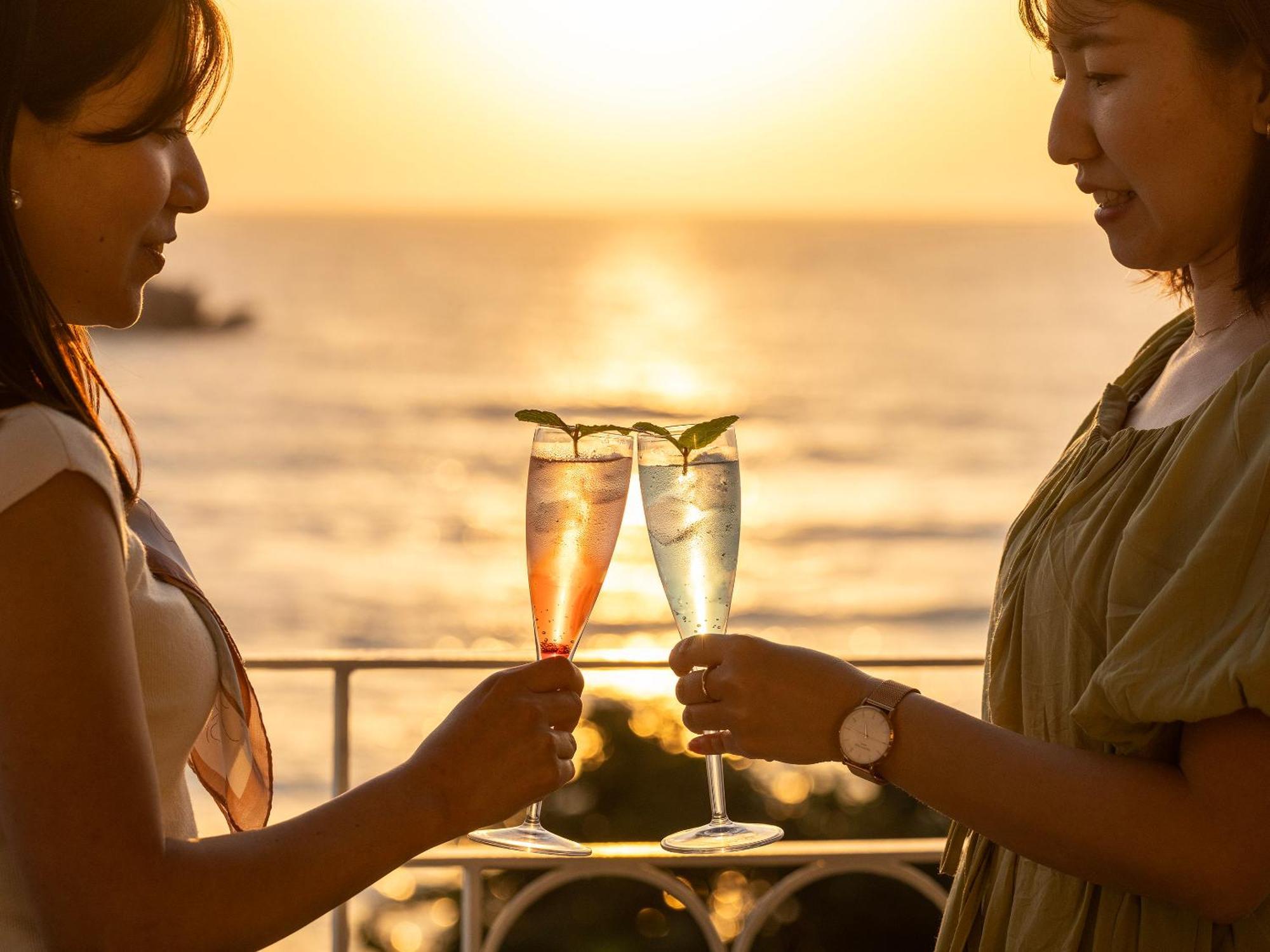 Hotel Umi No Terrace Yomitan Toya Zewnętrze zdjęcie